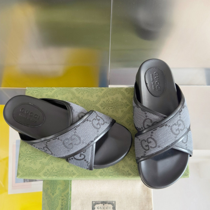 gucc* sandal126