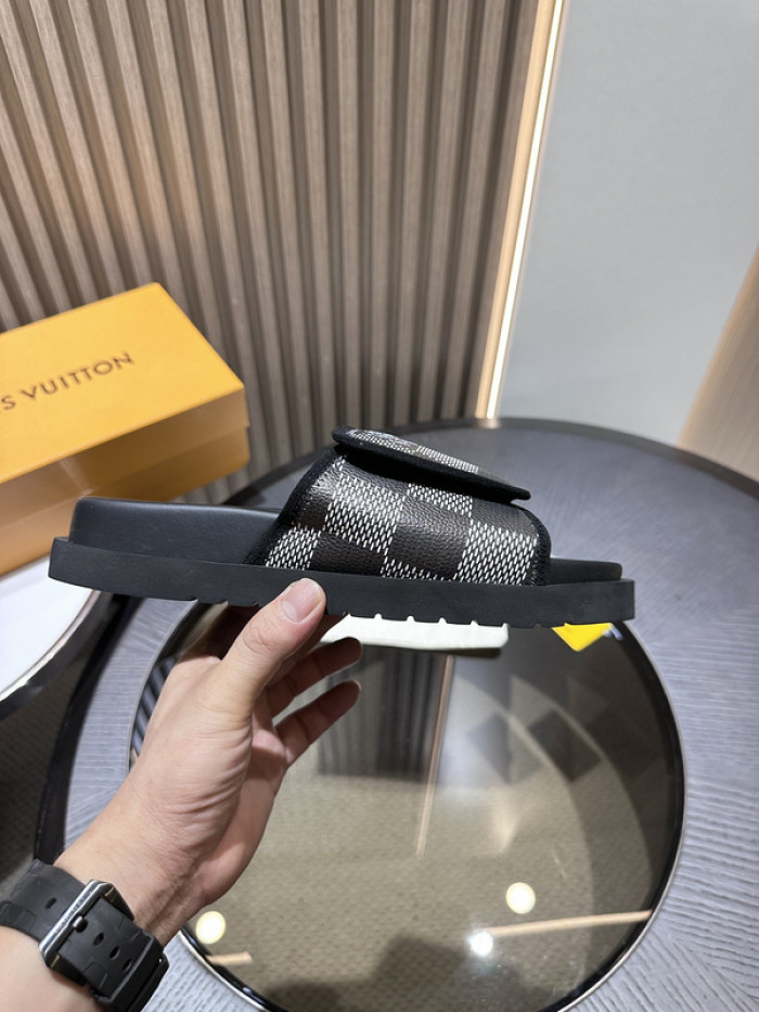 l&v sandal 54