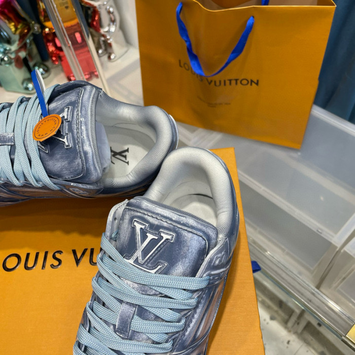 lv snekaers l0000200