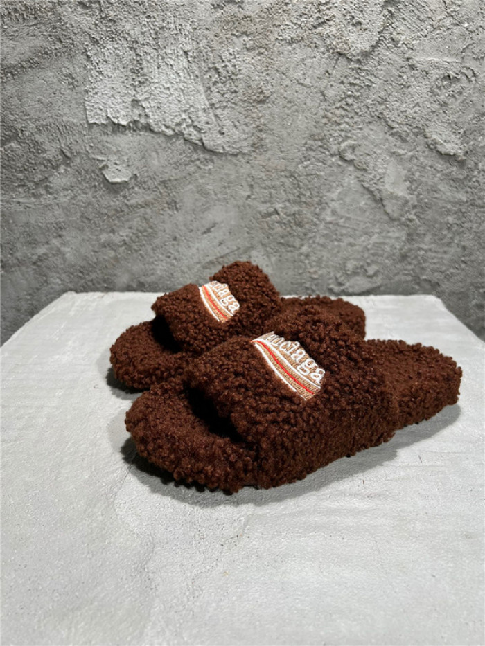 balenciag* sandal bs60