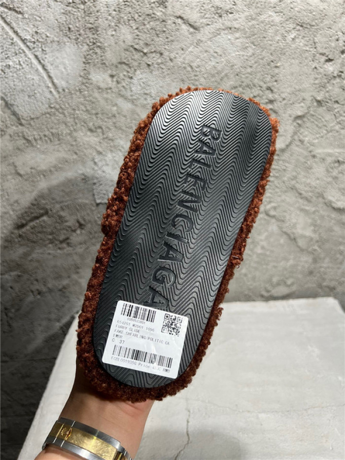 balenciag* sandal bs60
