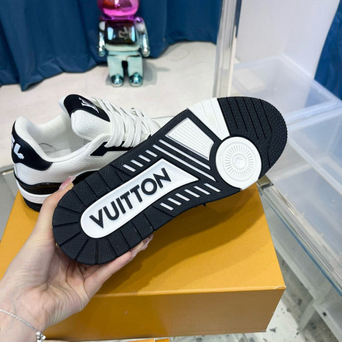 lv snekaers l0000224