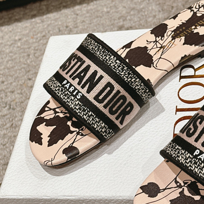 dio* sandals ds64