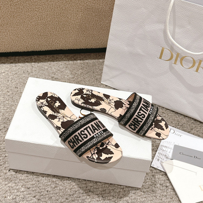 dio* sandals ds64