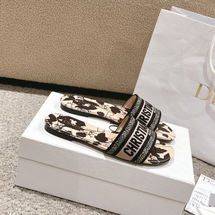 dio* sandals ds64