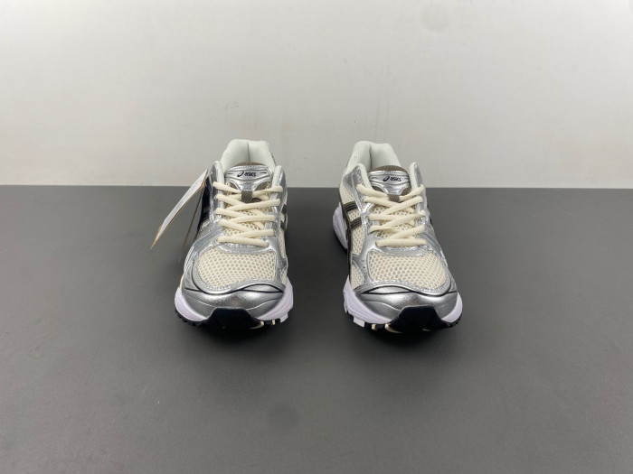 As*ic*s sneakers 1203a019