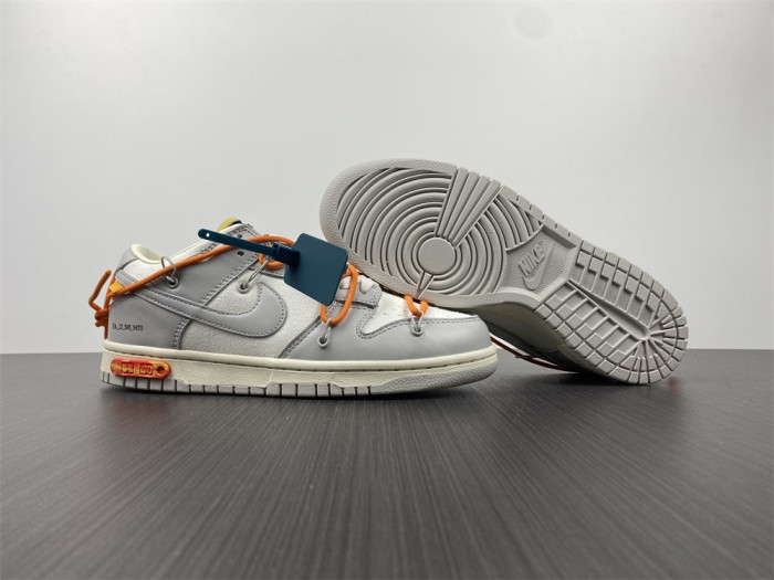 dunk low “44 of 50” dm1602-104