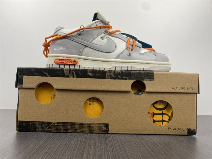 dunk low “44 of 50” dm1602-104