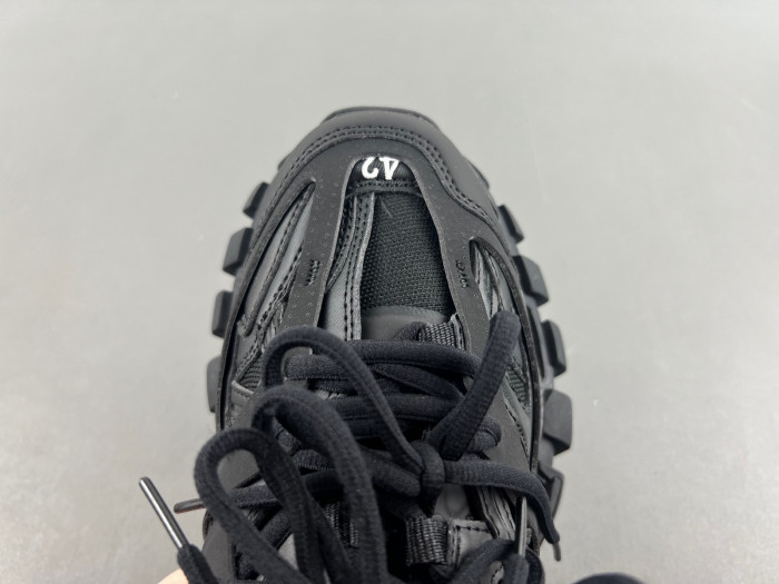 Ba*len*cia*ga track w3co1 1000