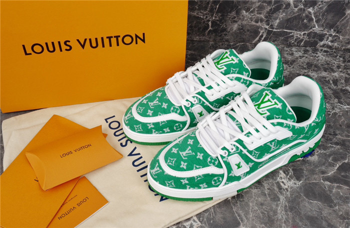 lv snekaers l0000321