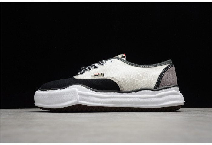 MAISON MIHARA YASUHIRO SNEAKER MMYS52