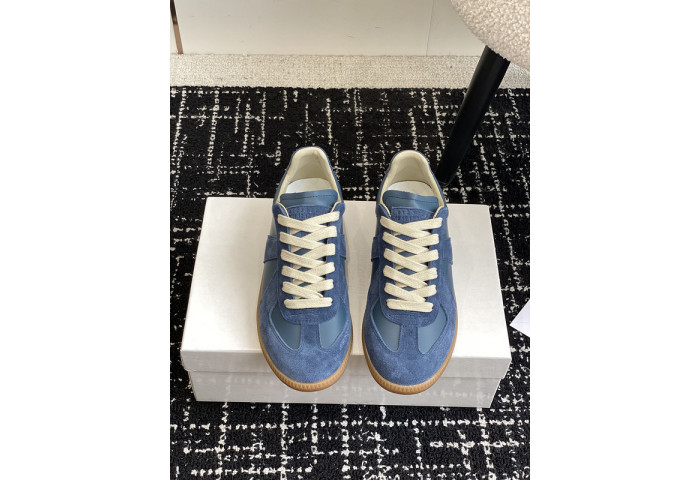 MAISON MARGIELA CALFSKIN S57WS0279