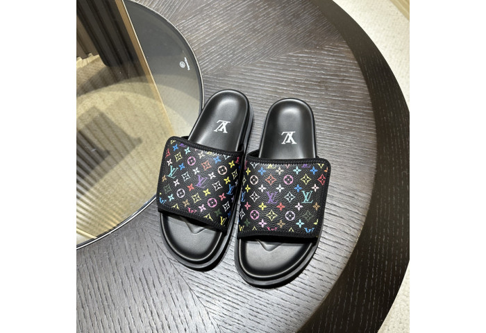 L&V sandal 139