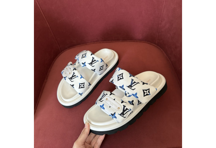 L&V sandal 138