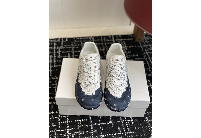MAISON MARGIELA CALFSKIN S57WS0311