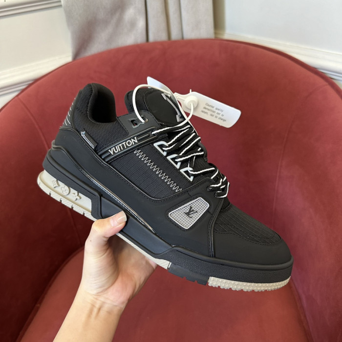 LV snekaers L0000516