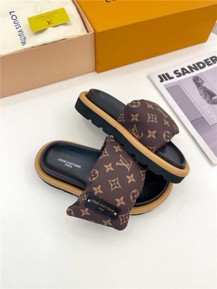 L&V sandal 226