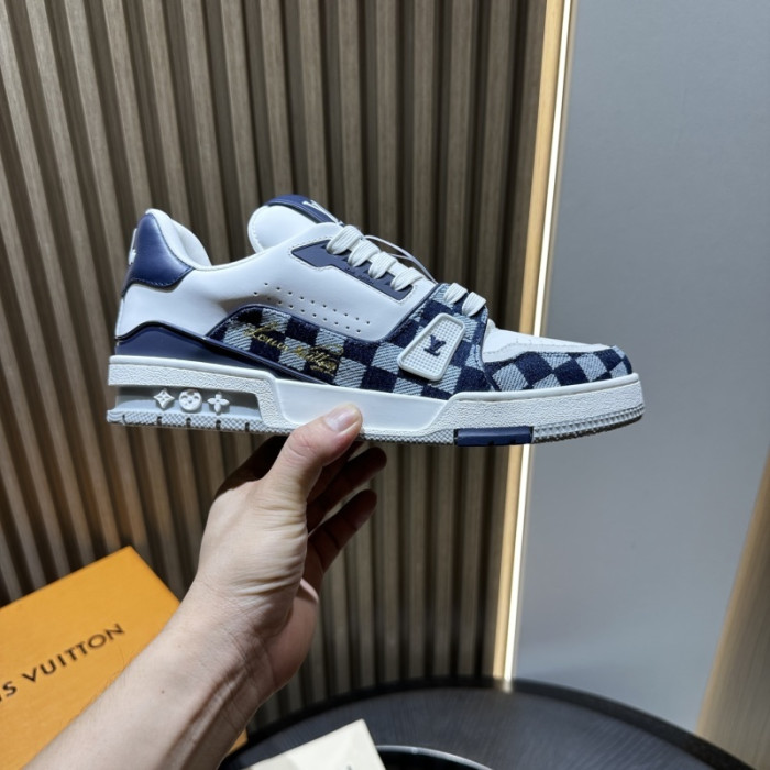 LV snekaers L0000646