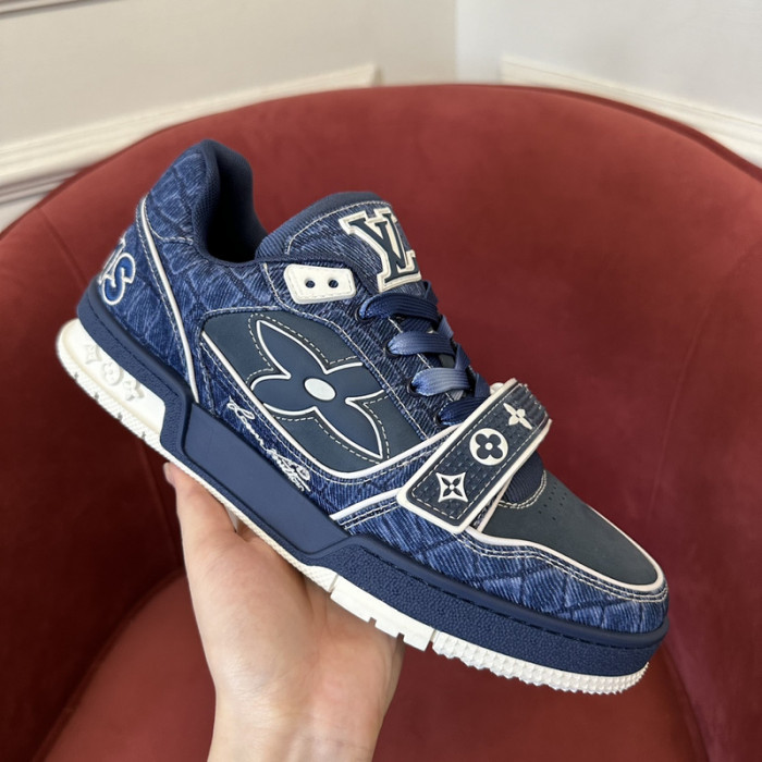 LV snekaers L0000460
