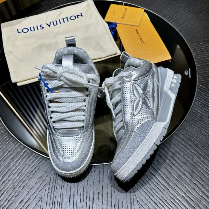 LV snekaers L0000606