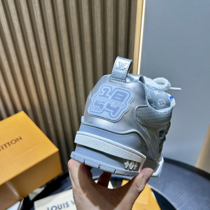 LV snekaers L0000606