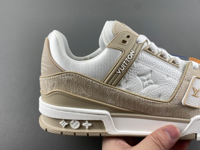 LV snekaers L0000620