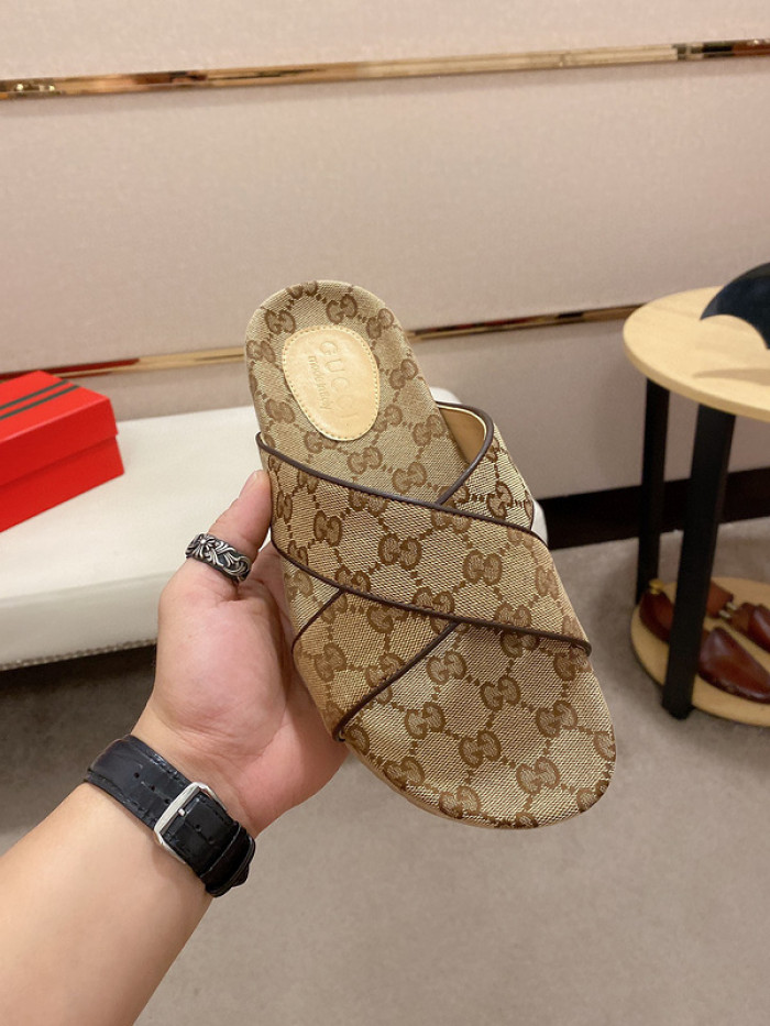 Gucc* Sandal136