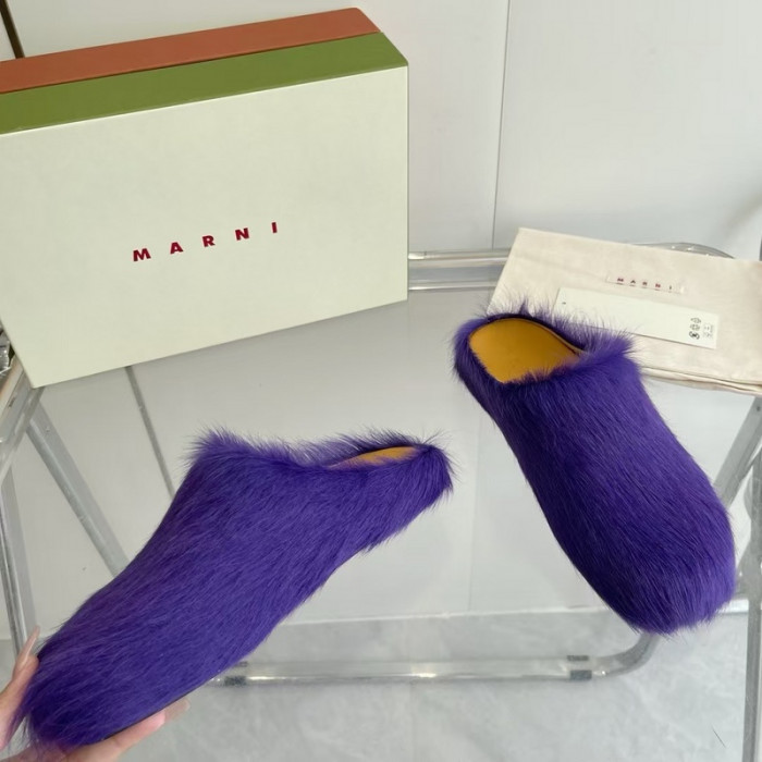 Marni Slides M004