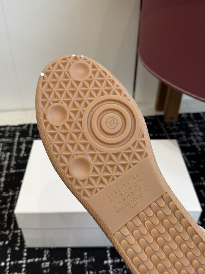 Ma1s0n Marg*e1a CALFSKIN S57WS0378