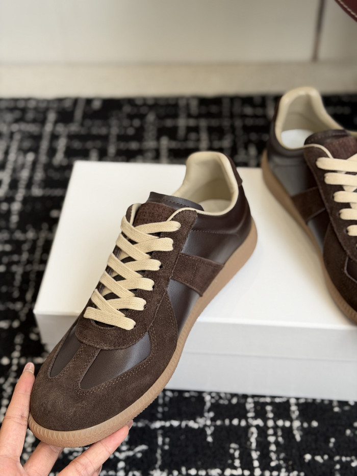 Ma1s0n Marg*e1a CALFSKIN S57WS0384