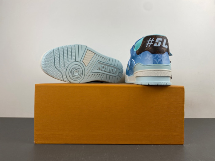 LV snekaers L0000783