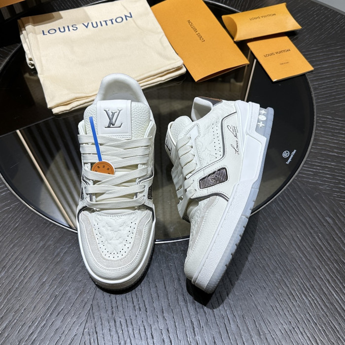 LV snekaers L0000786