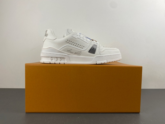 LV snekaers L0000781