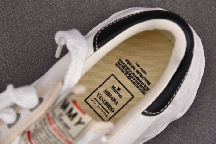 MAISON MIHARA YASUHIRO SNEAKER MMYS04