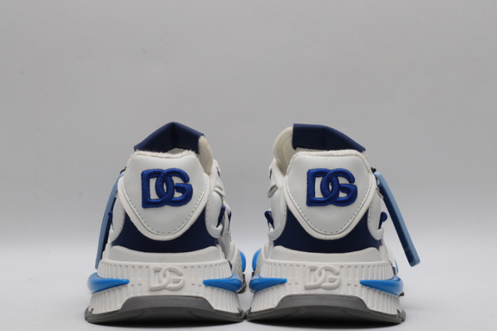 DG Sneaker26