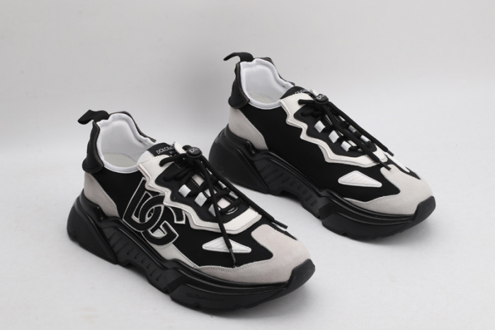 DG Sneaker02