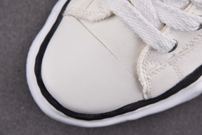MAISON MIHARA YASUHIRO SNEAKER MMYS09