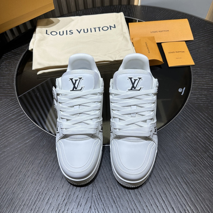 LV snekaers L0000779