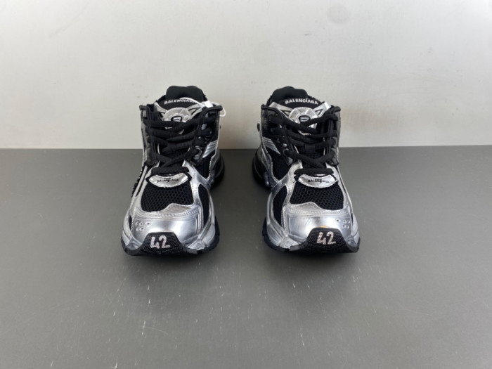 Ba1en*iaga Runner LED sneaker WRNLD 1125