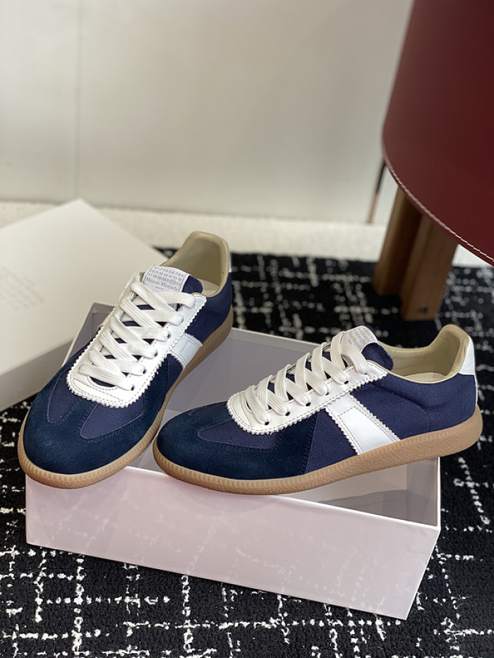 MAISON MARGIELA CALFSKIN S57WS0317