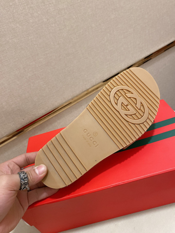 Gucc* Sandal137