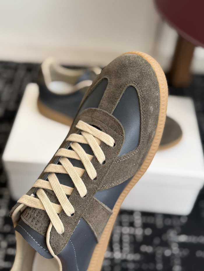 Ma1s0n Marg*e1a CALFSKIN S57WS0439