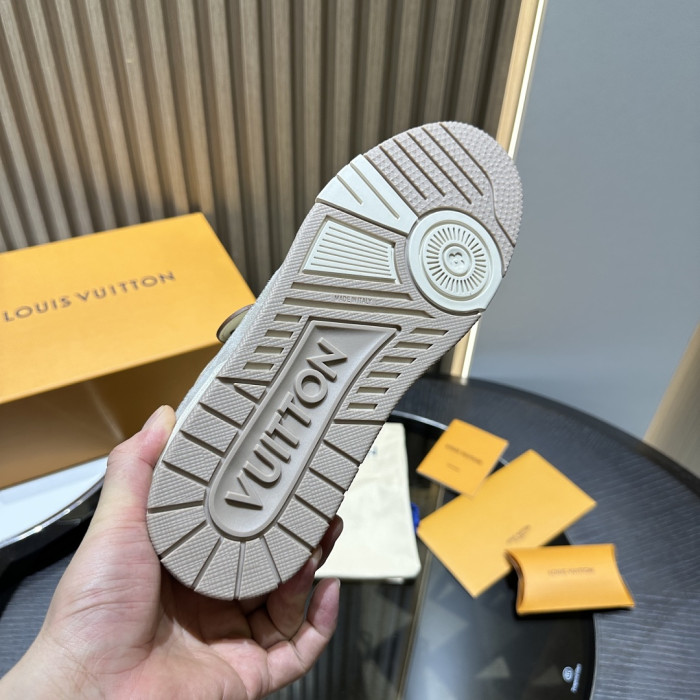 LV snekaers L0000888