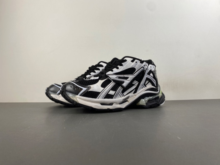Ba1en*iaga Runner LED sneaker W3RB2 9010