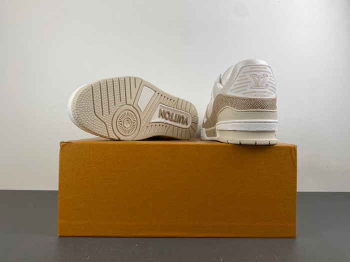 LV snekaers L0000757