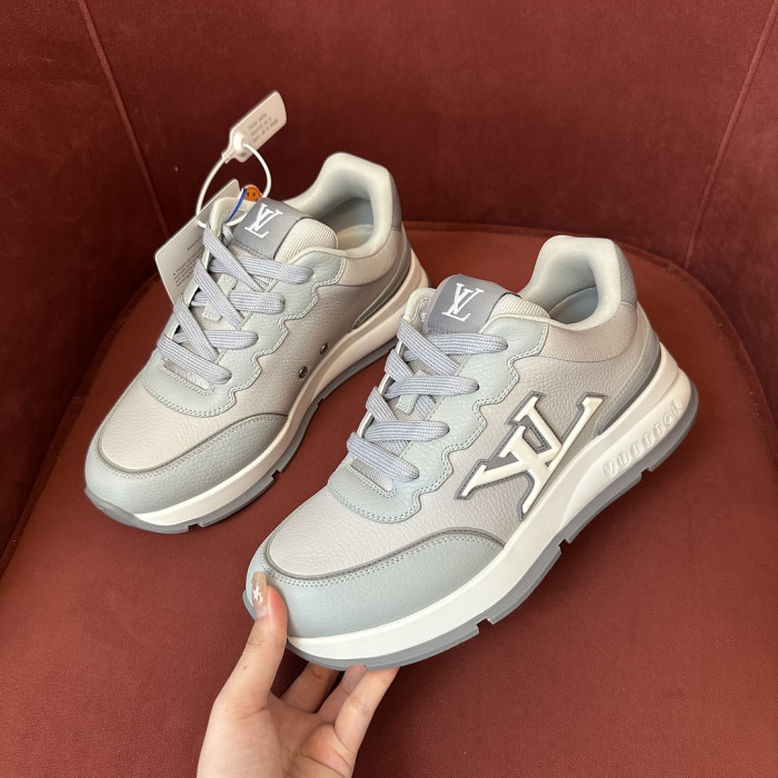 LV snekaers L0000808