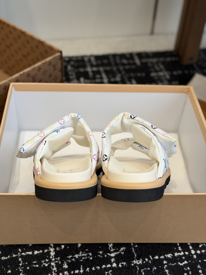 L&V sandal 257