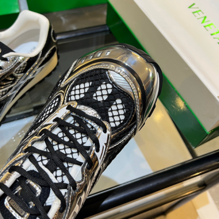 B0tt*ga Ven*ta sneakers BV00075