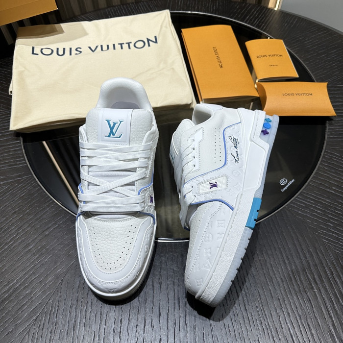 LV snekaers L0000770