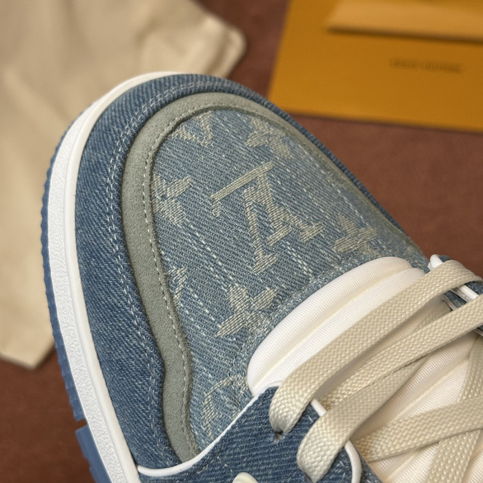 LV snekaers L0000780